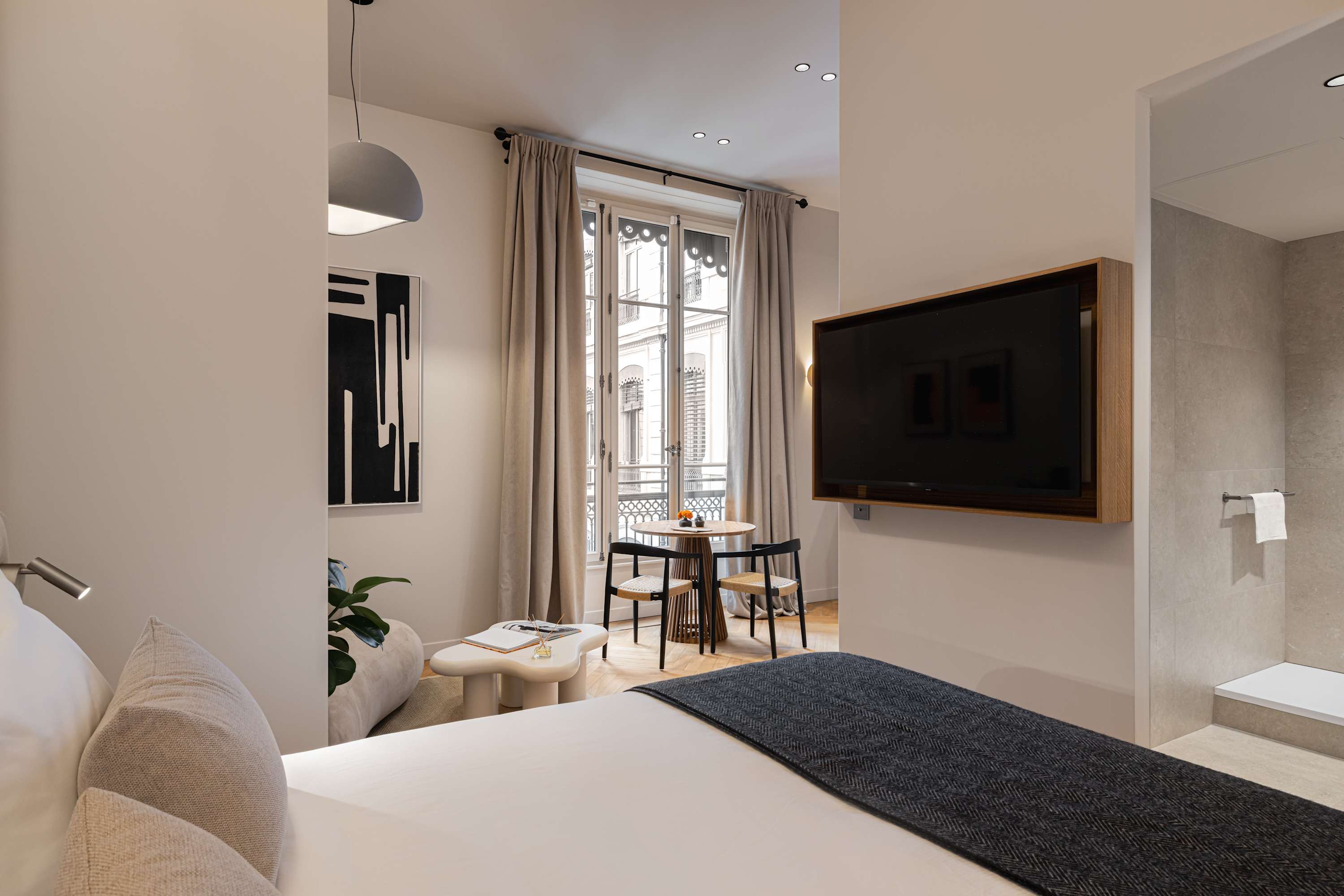 La Suite - Terreaux I - Studio w/ AC - photo 1