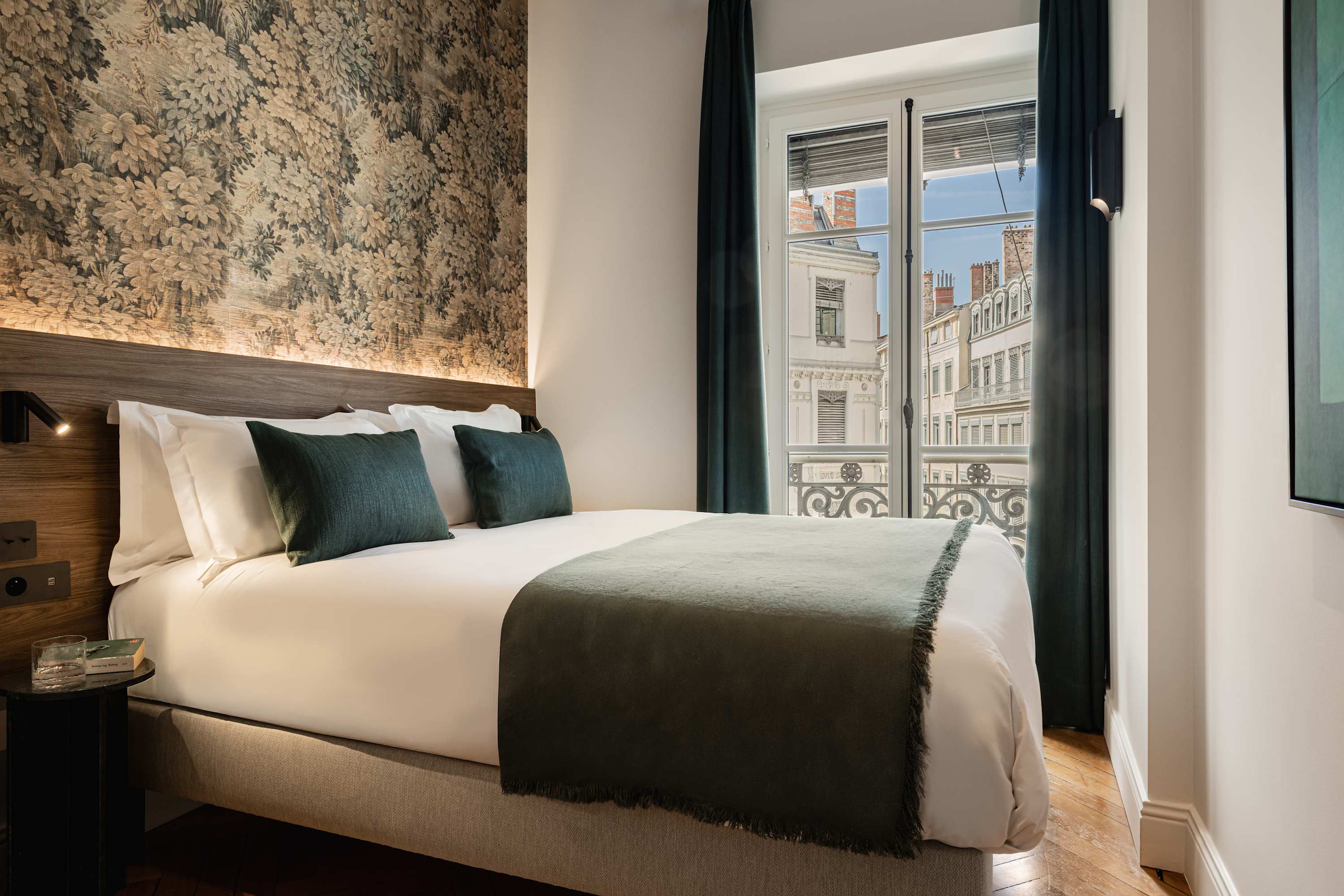 ALTO - La Suite Republique II - 1 bedroom w/AC - photo 1